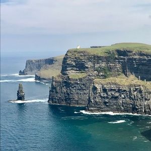 Meet your Posher, Leila